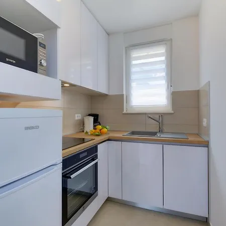 Apartments Hemetek Veli Lošinj Zewnętrze zdjęcie