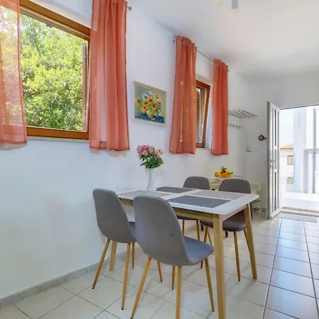 Apartments Hemetek Veli Lošinj Zewnętrze zdjęcie